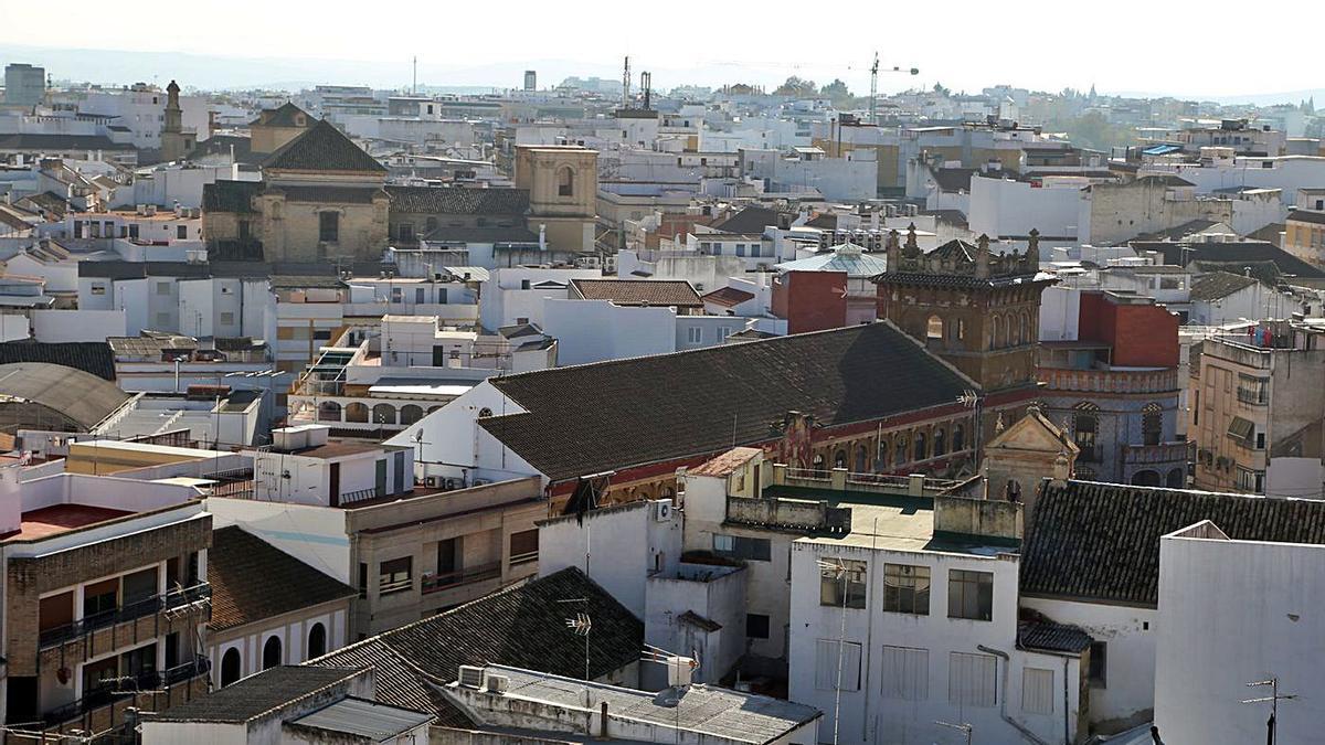 Vista del casco histórico de Montilla desde la torre de la parroquia de Santiago Apóstol.
