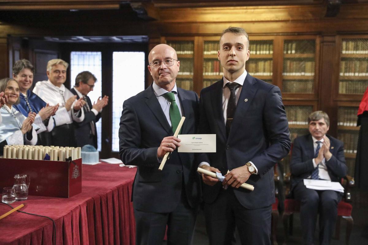 En imágenes: así fue la entrega de premios a los mejores expedientes de ...