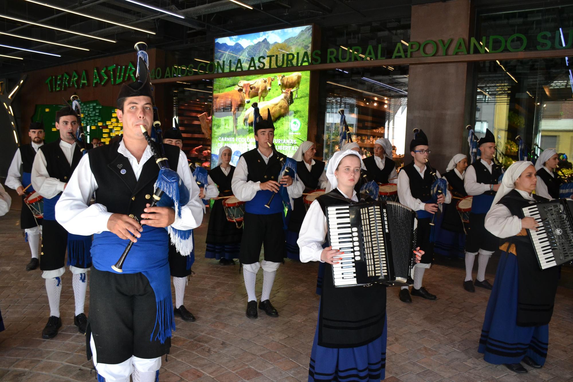 Todas las fotos de la inauguración de la gran sidrería de El Vasco