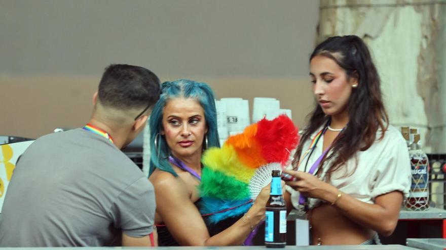 La festa de cloenda de l'Orgull LGTBIQ+ de Manresa, en imatges