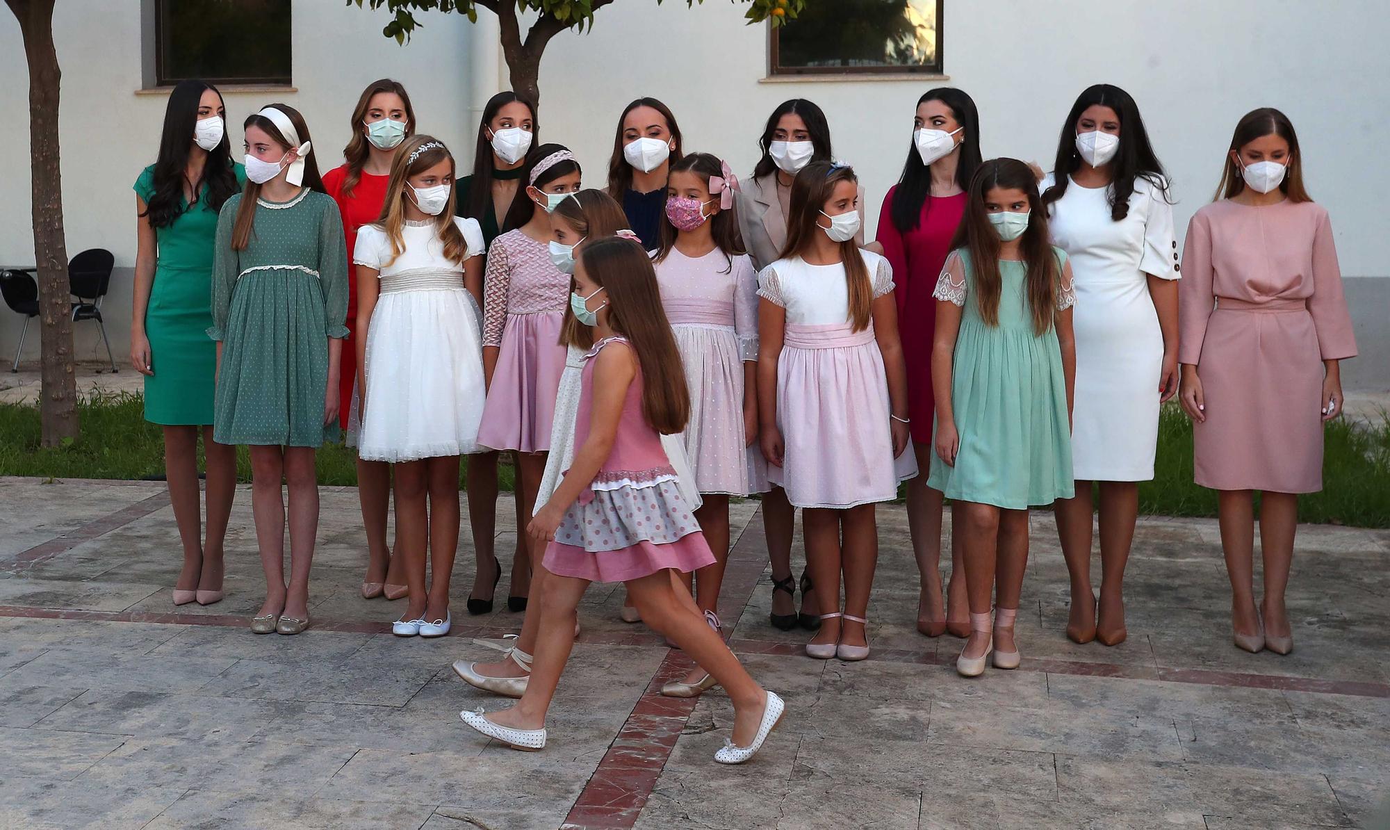 La primera sesión de fotos de las aspirantes a Fallera mayor de València