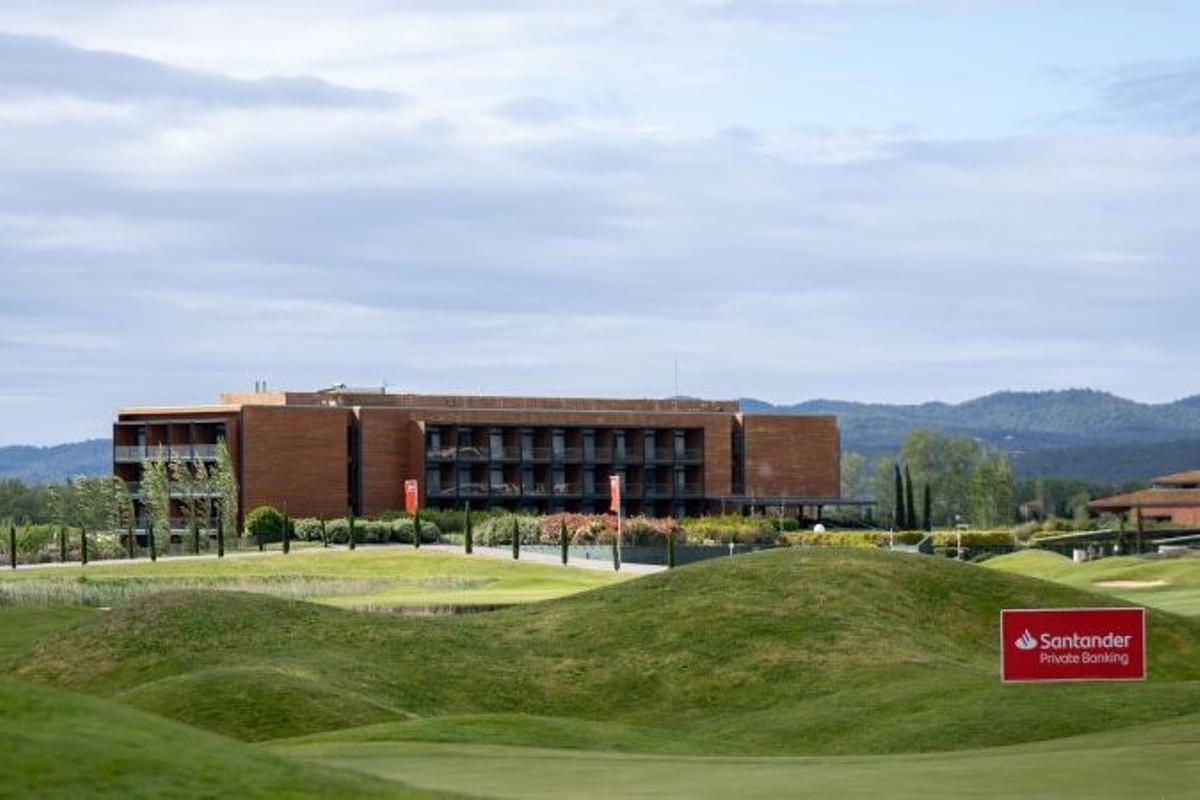 Empordà Golf volverá a acoger el Santander Golf Tour, en la prueba que cierra el calendario del 2026