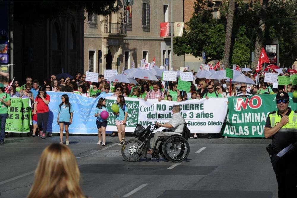 La protesta de educación en Murcia, en imágenes