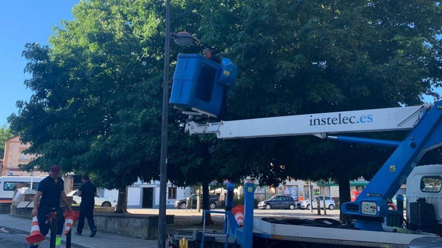 Cambre instala un sistema de control de farolas a distancia y en tiempo real