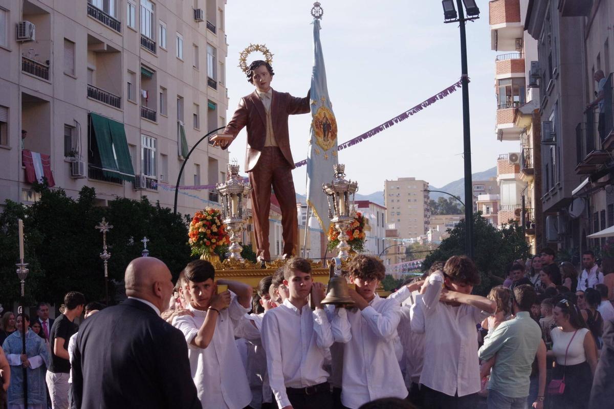 La procesión de María Auxiliadora Coronada, en imágenes