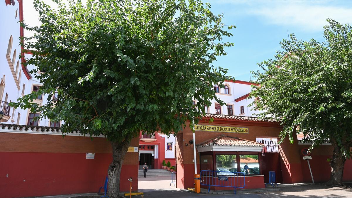 Jefatura Superior de Policía de Extremadura.