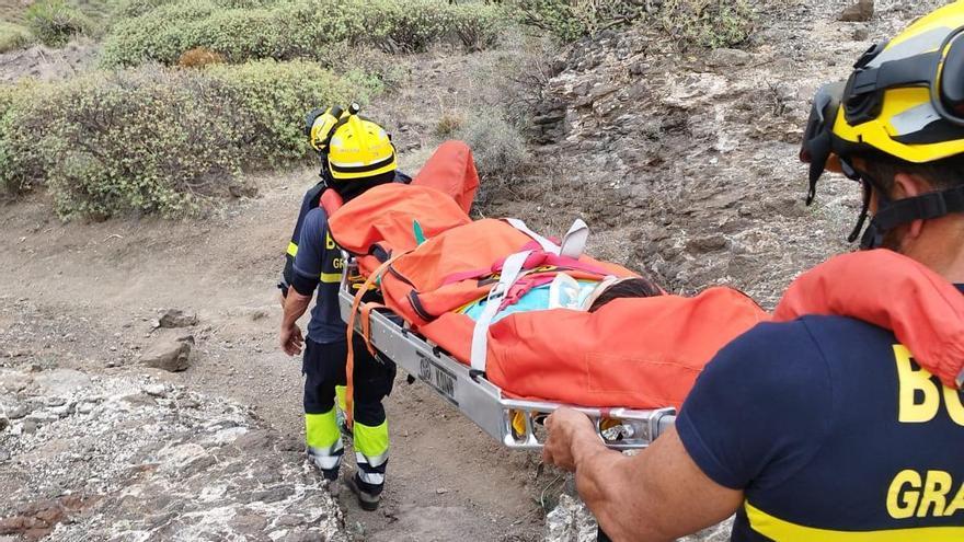 Rescatan a una senderista accidentada en Agaete