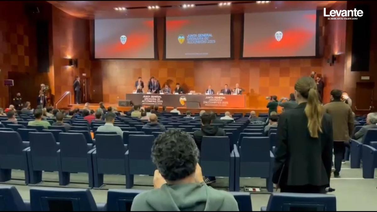 Arranca la Junta de accionistas del Valencia CF