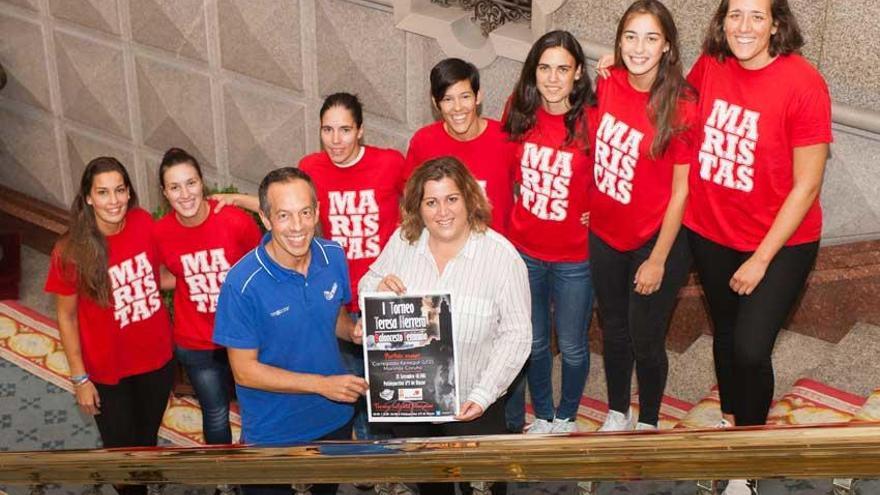 Nace el Teresa Herrera Femenino de Baloncesto