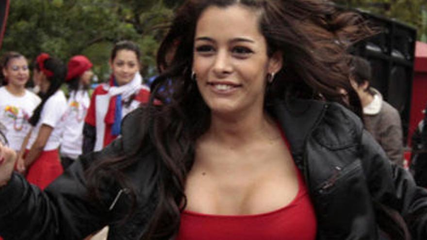 Larissa Riquelme se desnuda si Paraguay apea a España