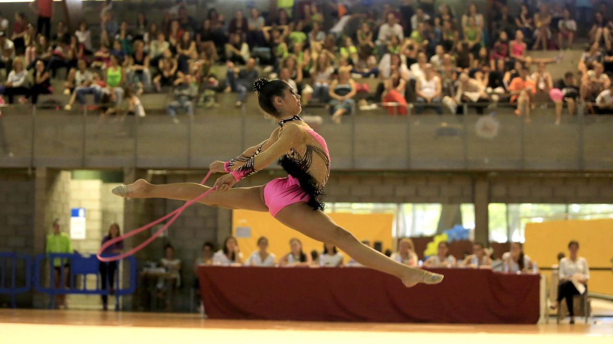 Competición de gimnasia rítmica en el Pabellón Ana Bautista, en Santa Cruz de Tenerife.