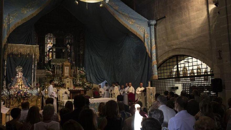 Actos conmemorativos del cuarto centenario de la Virgen del Tránsito.