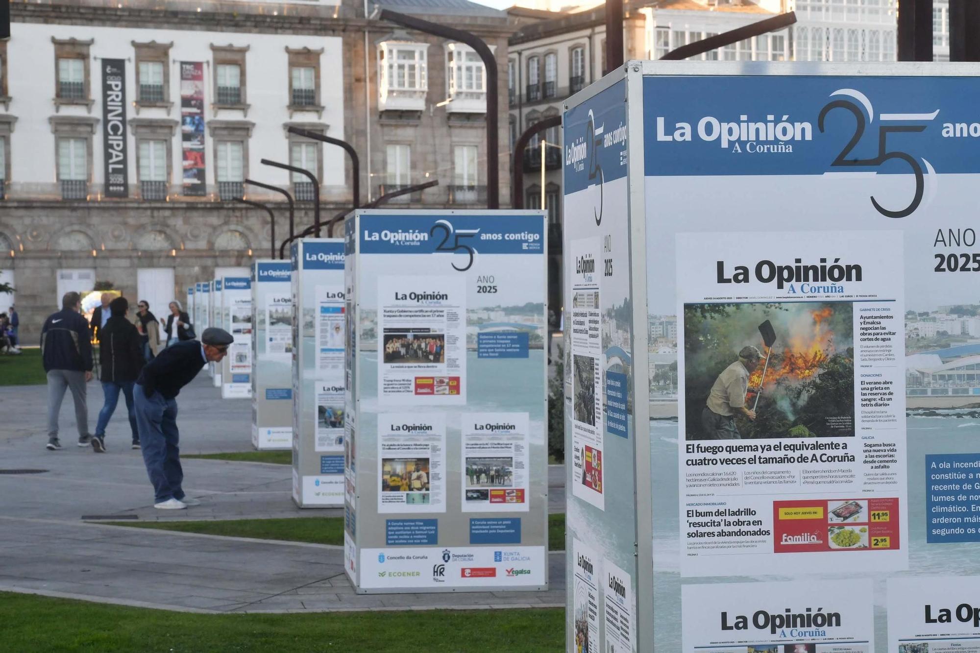 Portadas de los 25 años de LA OPINIÓN decoran la Marina