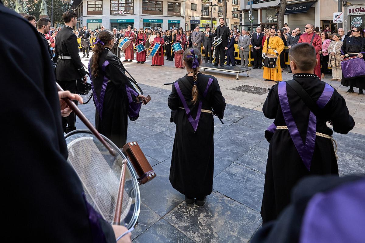 La Semana Santa de Gandia inicia el calendario de actividades con el pregón y la tamborrada