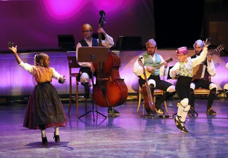 Certamen infantil de jota aragonesa en el Auditorio de Zaragoza