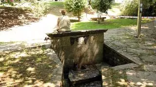 Pintar y luchar contra la basuraleza, una jornada diferente para hoy en el parque de A Coca