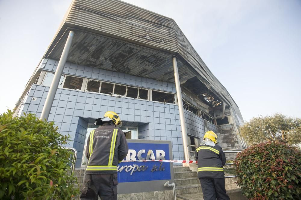 La Policía Judicial investiga las causas del incendio - El propietario apunta a un cortocircuito