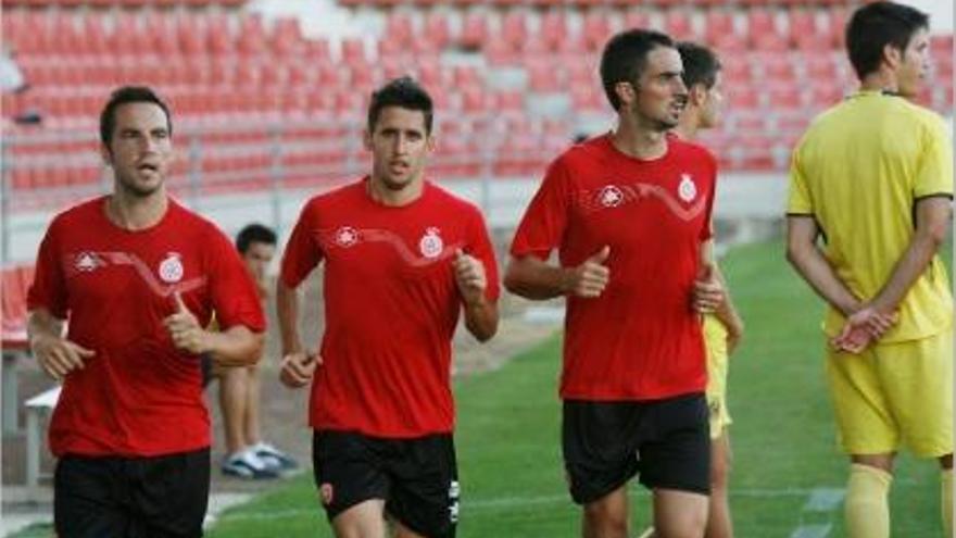 El davanter banyolí va entrenar-se ahir amb David Garcia i Richy abans del partit contra el Vila-real B.