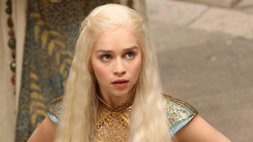 Emilia Clarke es Daenerys en &#039;Juego de tronos&#039;.