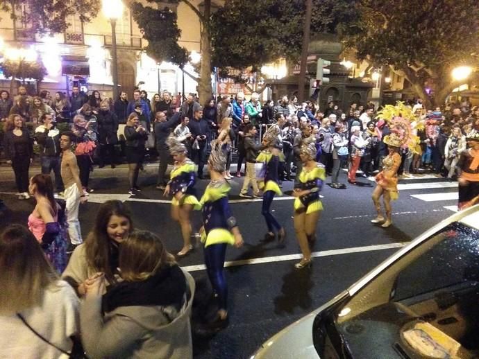 Arranca el Carnaval capitalino: pasacalles y pregón de Kike Pérez