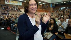 Ada Colau, el 8 de abril, en la asamblea fundacional de Un País en Comú.