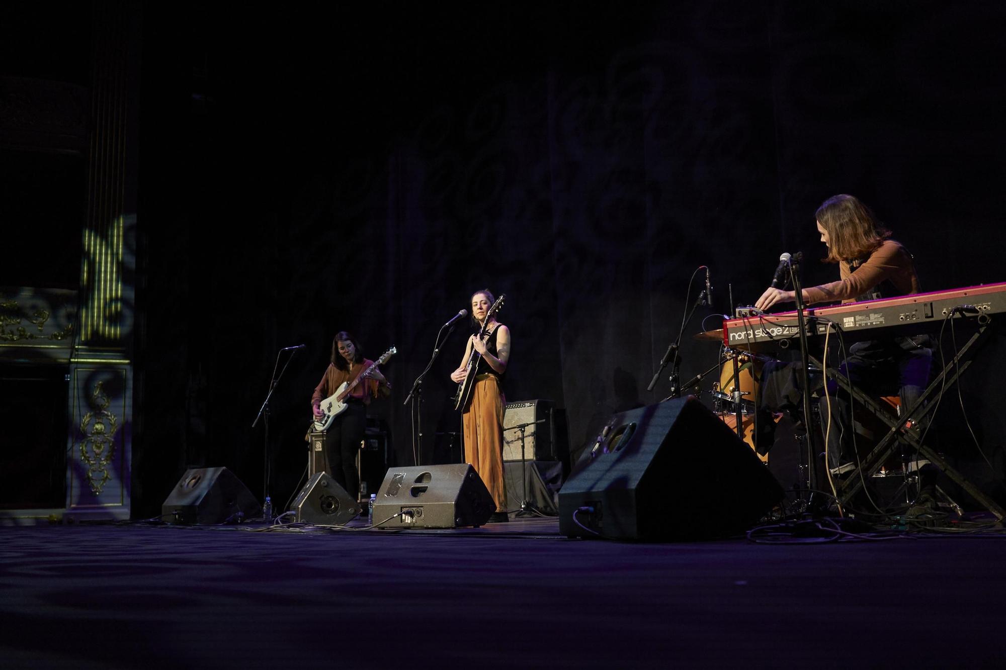 Concierto de Maria Jaume en el Teatro Principal de Palma.