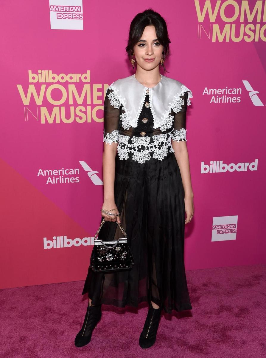 Camilla Cabello en los Billboard Women in Music 2017