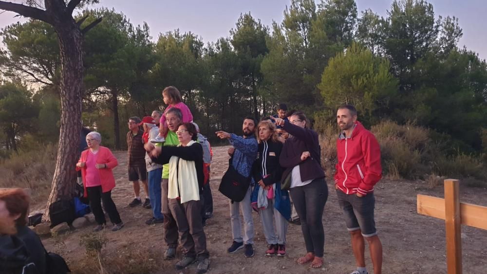 «Llum i llibertat» il·lumina les agulles de Montserrat