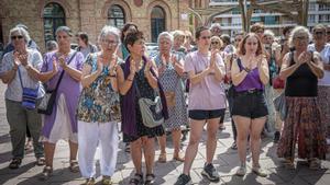 La jutge envia a presó per «assassinat amb acarnissament» el detingut per matar la seva dona a Barcelona