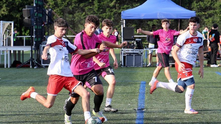 Más de mil personas se juntaron para luchar contra el cáncer en A Xunqueira de Pontevedra