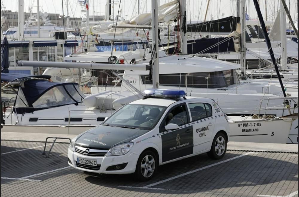 Los tripulantes del Dreamland declaran en Palma ante la Guardia Civil