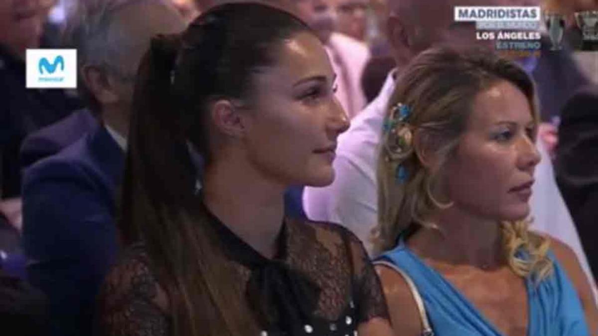 La novia de Theo Hernández fue protagonista en la presentación