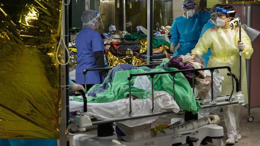 Pacientes de COVID en Hong Kong. |   // DPA