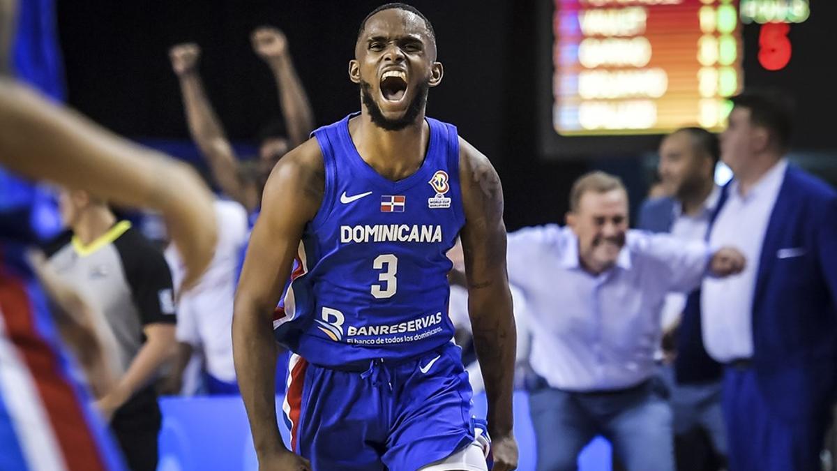 Jean Montero celebra la clasificación de República Dominicana para el Mundial 2023