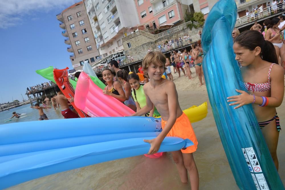 Un año más, y van nueve, se celebra el Campeonato Mundial de Colchonetas de Sanxenxo