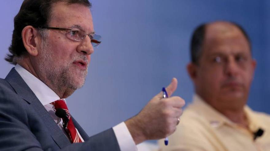 Rajoy exhibe en México una España fuerte que puede crecer más del 2% en el 2015