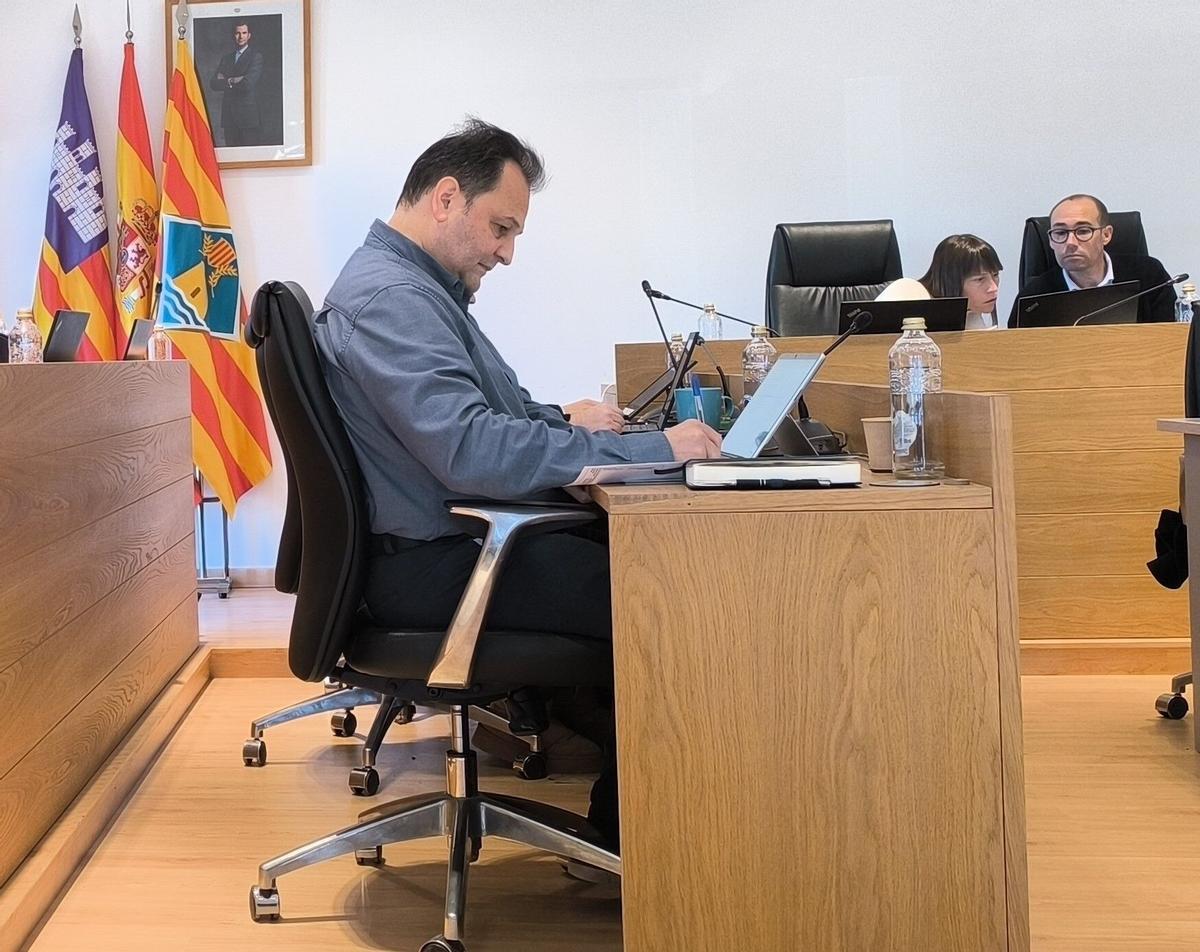Imagen de archivo de Llorenç Córdoba durante un pleno del Consell de Formentera