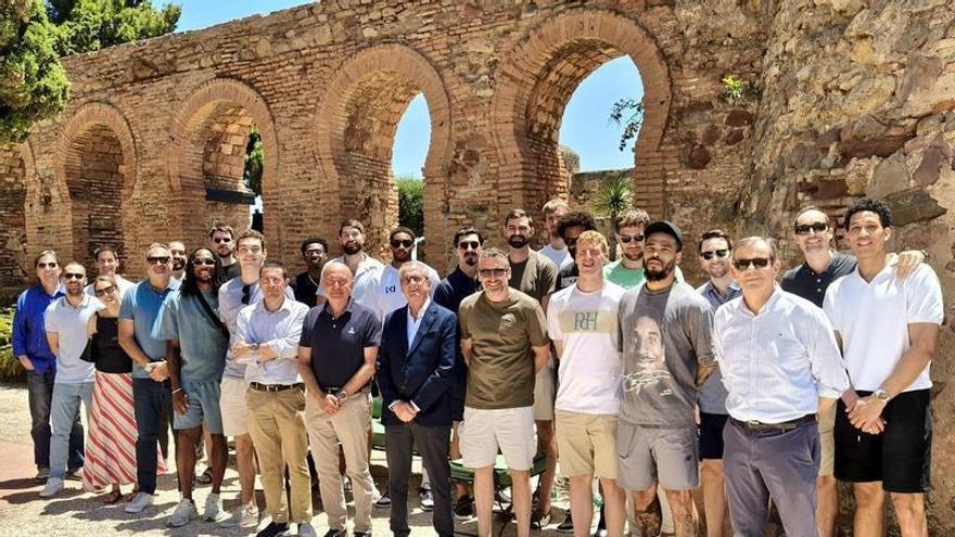 El Unicaja e Ibon Navarro cierran la temporada y el ciclo con la tradicional comida de fin de curso