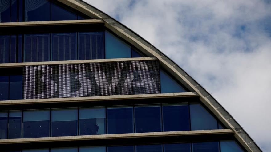 El BBVA i el Banc Sabadell negocien una fusió per convertir-se en la segona entitat de l&#039;Estat