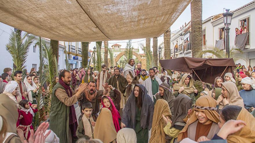 Por qué Oliva de la Frontera recrea la pasión de Cristo