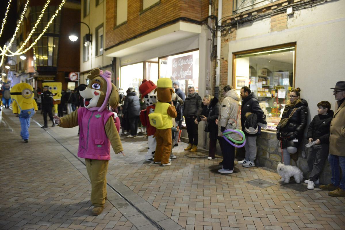 GALERÍA | Papá Noel anticipa su visita a Benavente