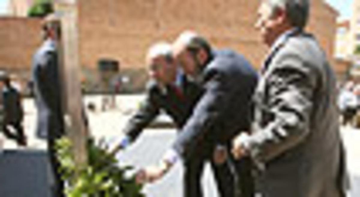 Homenatge a les víctimes de l’atemptat de Vic. Homenatge a les víctimes de l’atemptat de Vic.