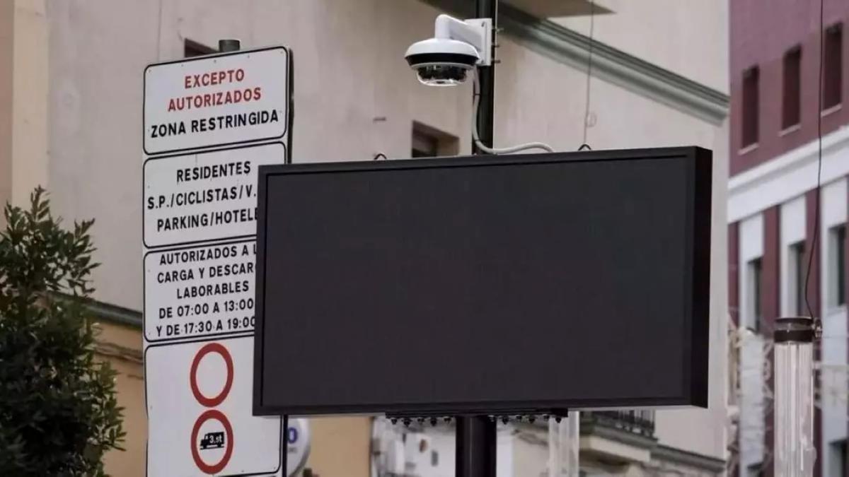Uno de los dispositivos de vigilancia instalados en Mérida.