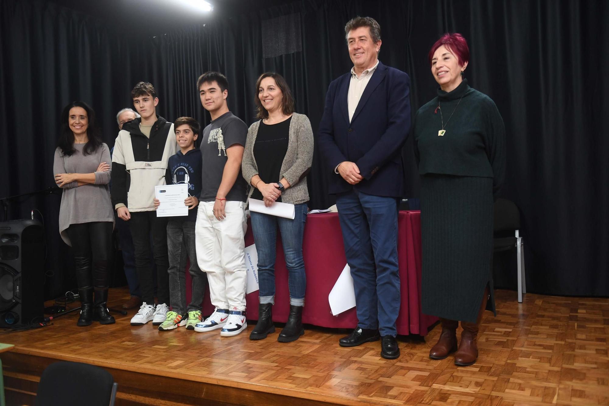 Entrega de premios en A Coruña de concursos escolares de robótica y drones