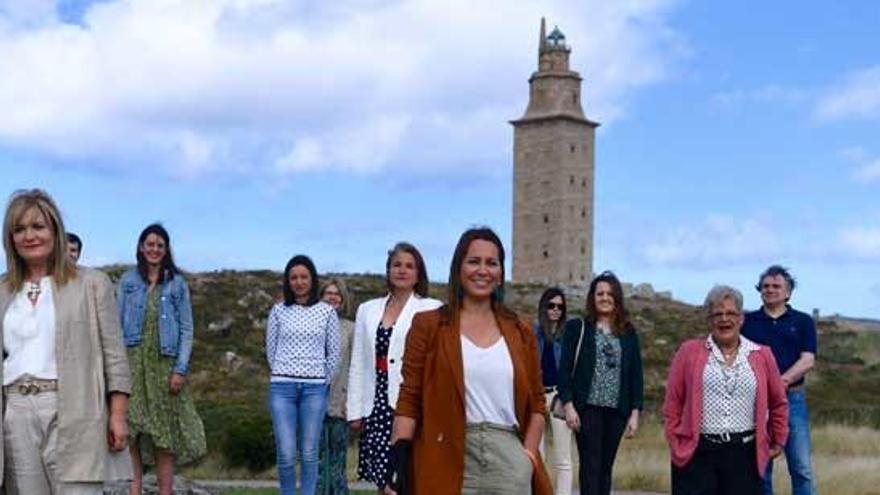 Carmen Mahía y Beatriz Pino, en primer término.