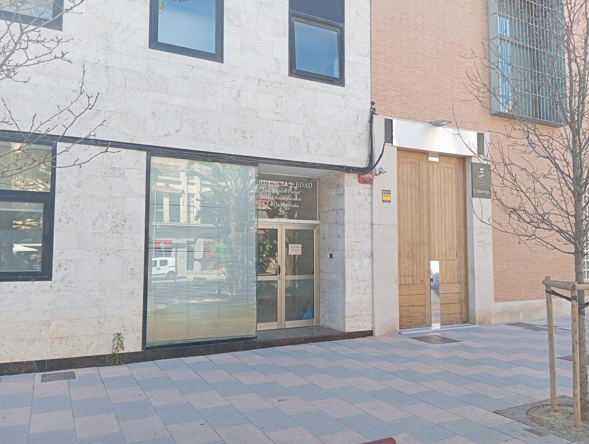 El actual edificio de la residencia de mayores de Catarroja.