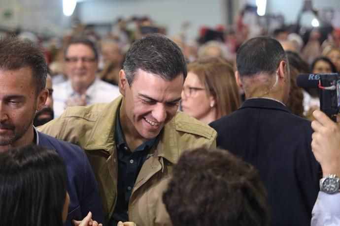 Pedro Sánchez, en el mitin del PSOE Canarias en el Gran Canaria Arenas