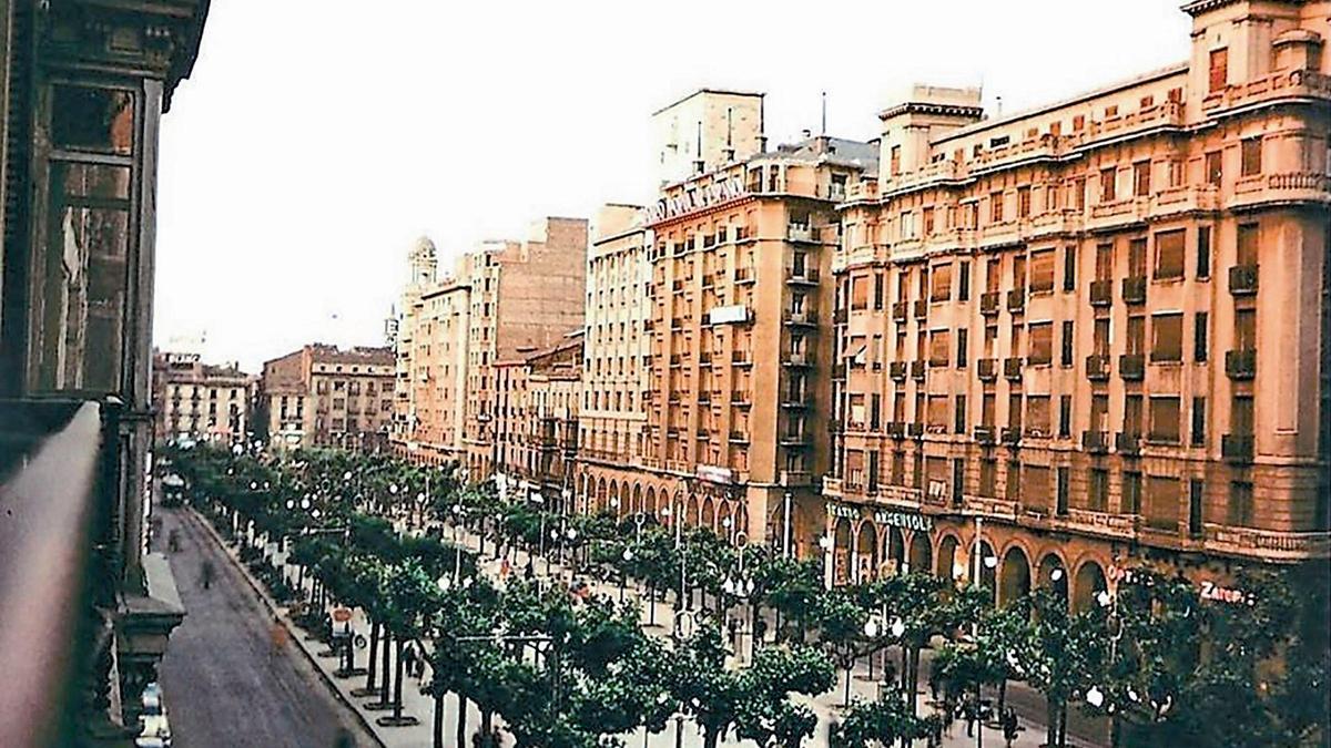 Vista en altura del paseo Independencia, 1959