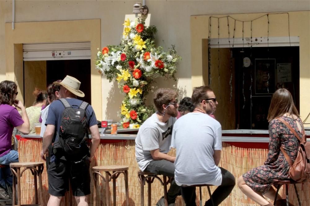 Gran ambiente en al Fiesta de las Cruces de Mayo en Cartagena