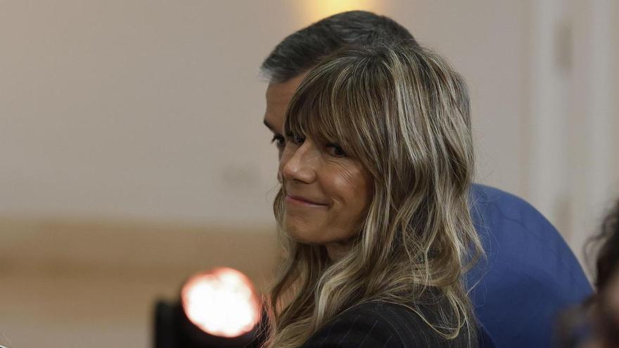 Un juez autoriza a Begoña Gómez a viajar a Londres pero no a Turquía tras la retirada de su pasaporte